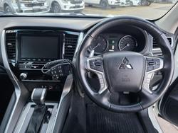 2020 Mitsubishi
Pajero GLX