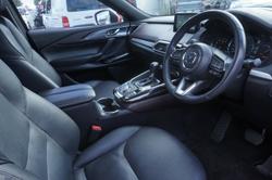 2019 Mazda
CX-9 Azami