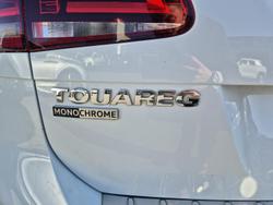 2017 Volkswagen
Touareg Monochrome