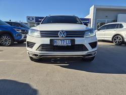 2017 Volkswagen
Touareg Monochrome