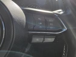 2022 Mazda
CX-5 Akera