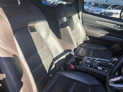 2022 Mazda
CX-5 Akera