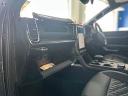 2025 Ford
Everest Platinum