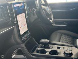2025 Ford
Everest Platinum