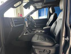 2025 Ford
Everest Platinum