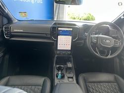 2025 Ford
Everest Platinum