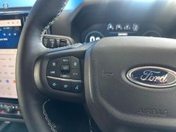 2025 Ford
Everest Platinum