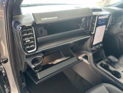 2025 Ford
Everest Platinum