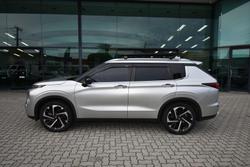 2022 Mitsubishi
Outlander Aspire