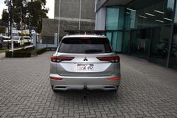 2022 Mitsubishi
Outlander Aspire