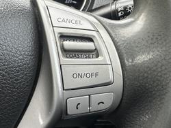 2015 Nissan
                X-TRAIL ST