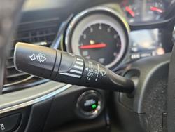 2018 Holden
Commodore LT