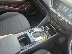2018 Holden
Commodore LT
