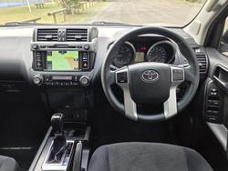 2017 Toyota
Landcruiser Prado GXL