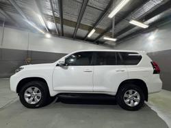 2017 Toyota
Landcruiser Prado GXL