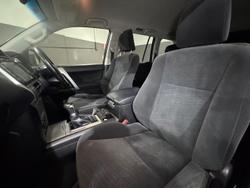 2017 Toyota
Landcruiser Prado GXL