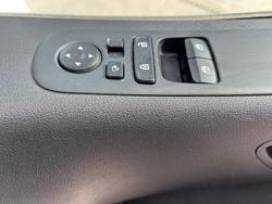 2022 Hyundai
STARIA LOAD