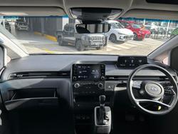 2022 Hyundai
STARIA LOAD
