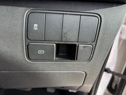 2022 Hyundai
STARIA LOAD