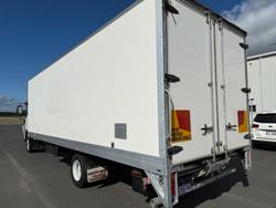2020 Isuzu Frr FRR 110-260, AUTO, PANTECH & TAIL LIFT