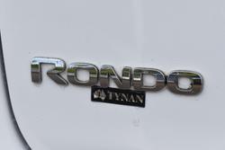 2015 Kia Rondo Si RP MY15 Clear White