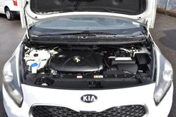 2015 Kia Rondo Si RP MY15 Clear White