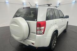 2016 Suzuki
Grand Vitara Sport