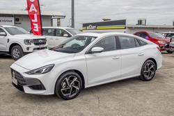 2023 MG MG5 Essence MY23 Dover White