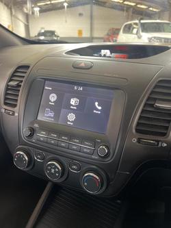 2017 Kia
Cerato S