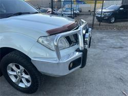 2012 NISSAN
NAVARA ST (4x4)