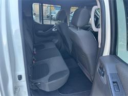 2012 NISSAN
NAVARA ST (4x4)
