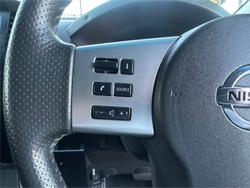 2012 NISSAN
NAVARA ST (4x4)