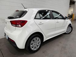 2020 Kia
Rio S
