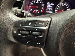 2020 Kia
Rio S