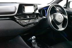 2019 Toyota
C-HR Koba