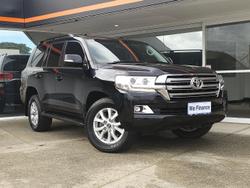 2017 Toyota
Landcruiser VX