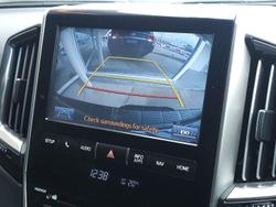 2017 Toyota
Landcruiser VX