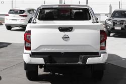 2025 Nissan
Navara ST
