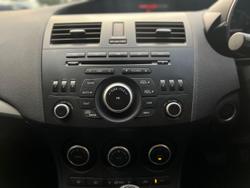 2012 Mazda
3 SP25