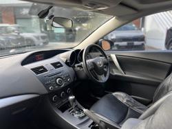 2012 Mazda
3 SP25