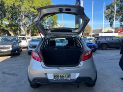 2009 Mazda
2 Neo