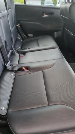 2022 Toyota
Landcruiser VX