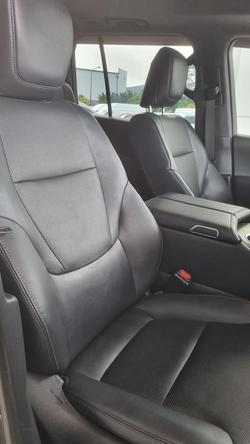 2022 Toyota
Landcruiser VX