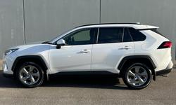 2019 Toyota
RAV4 GXL