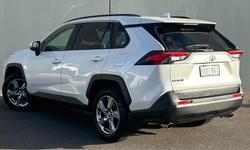 2019 Toyota
RAV4 GXL
