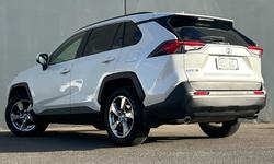 2019 Toyota
RAV4 GXL