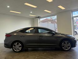 2017 Hyundai
Elantra Elite