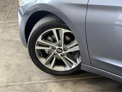 2017 Hyundai
                Elantra Elite