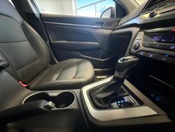 2017 Hyundai
                Elantra Elite