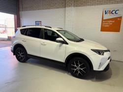 2017 Toyota RAV4 GXL ASA44R AWD Crystal Pearl